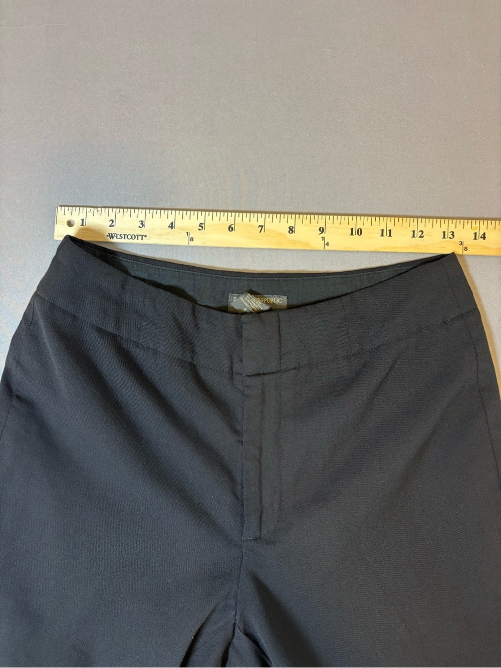 Women’s Like New Wool Banana Republic Cuffed Wide Leg Pants Size 4 - Picture 4 of 7